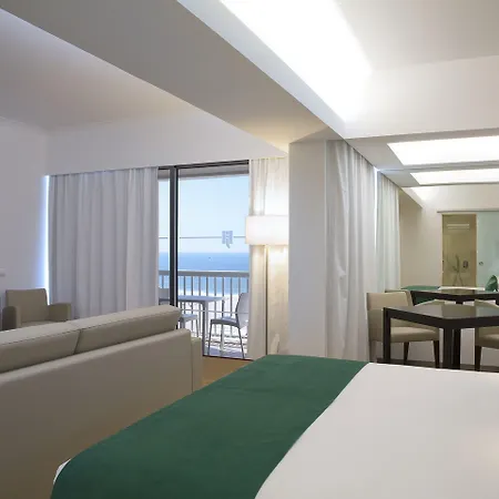 Отель Jupiter Algarve - & 4*